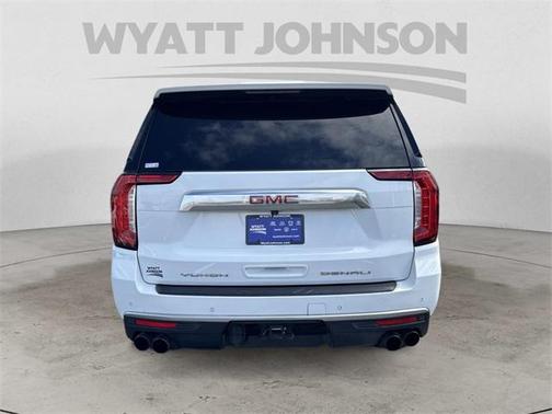 2022 GMC Yukon XL Denali