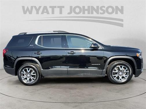 2023 GMC Acadia AWD SLT