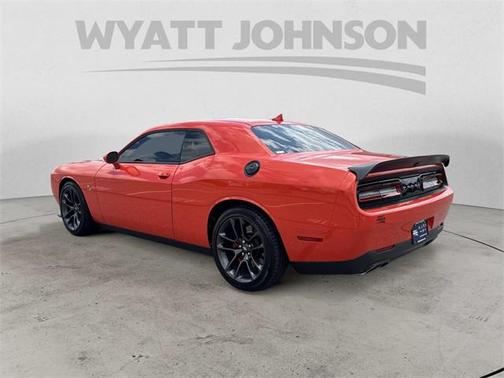 2022 Dodge Challenger R/T Scat Pack