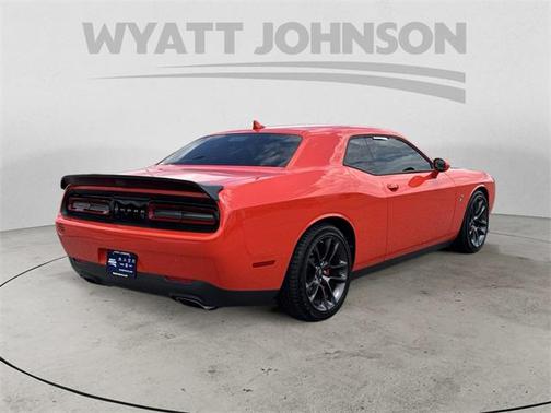 2022 Dodge Challenger R/T Scat Pack