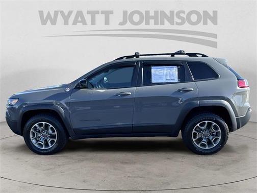 2022 Jeep Cherokee Trailhawk