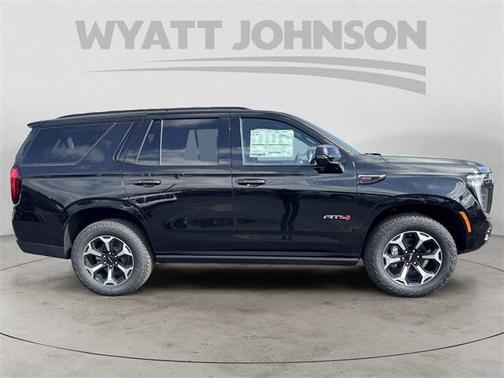 2026 GMC Yukon 4WD AT4