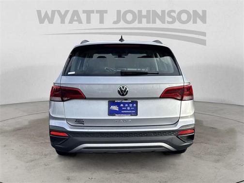 2024 Volkswagen Taos 1.5T S