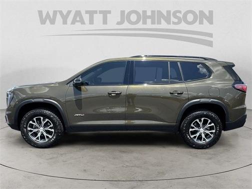 2025 GMC Acadia AWD AT4