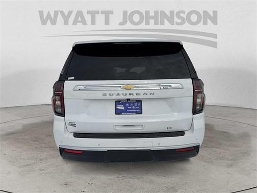 2024 Chevrolet Suburban LT