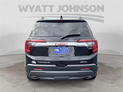 2023 GMC Acadia AWD AT4