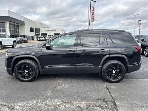 2023 GMC Acadia AWD AT4