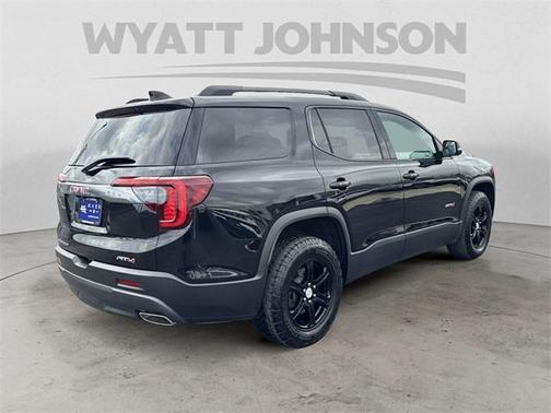 2023 GMC Acadia AWD AT4