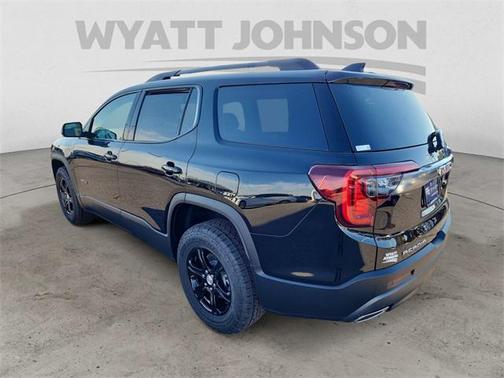 2023 GMC Acadia AWD AT4