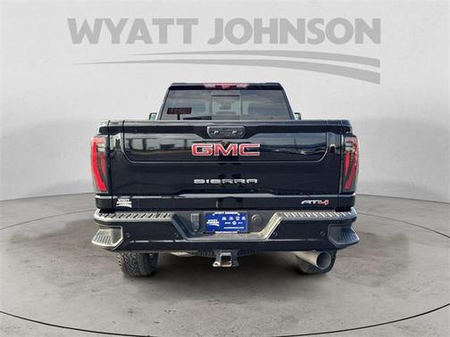 2024 GMC Sierra 2500 AT4