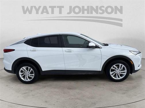 2025 Buick Envista Preferred FWD