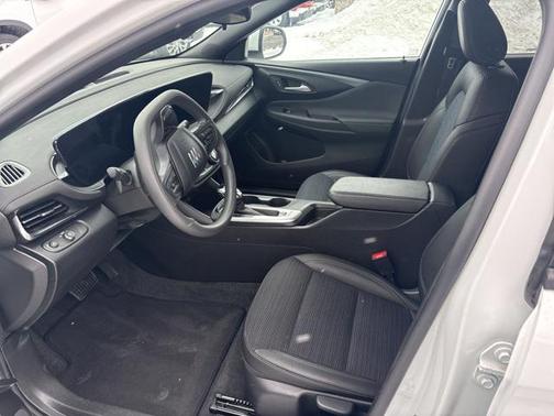 2025 Buick Envista Preferred FWD