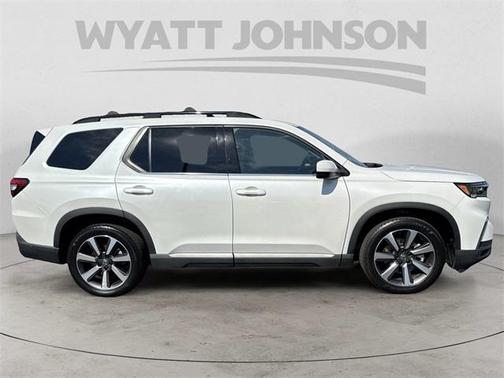 2023 Honda Pilot AWD Elite