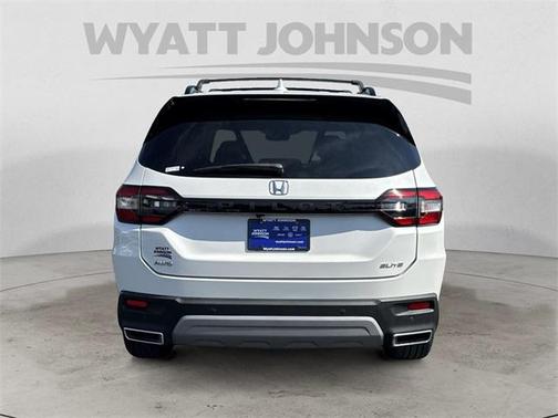 2023 Honda Pilot AWD Elite