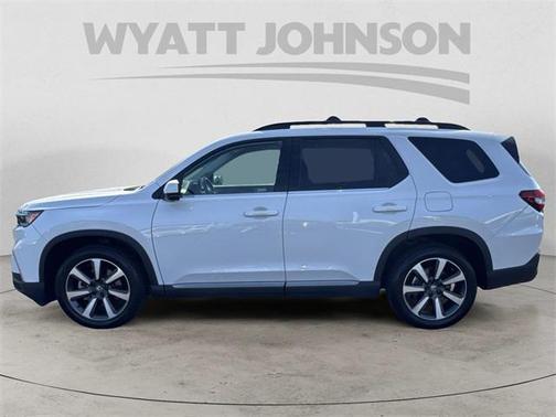 2023 Honda Pilot AWD Elite
