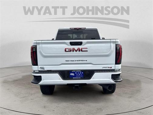2026 GMC Sierra 2500 AT4