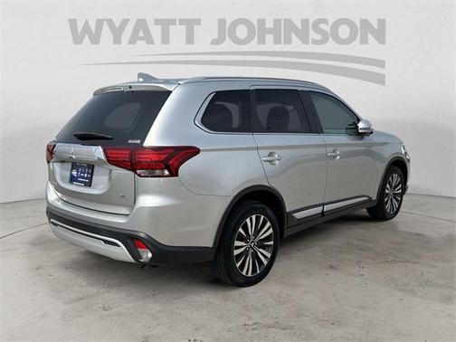 2020 Mitsubishi Outlander SEL