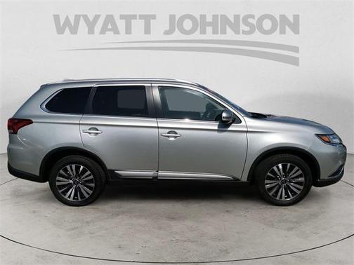 2020 Mitsubishi Outlander SEL