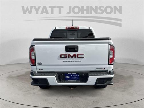 2022 GMC Canyon AT4