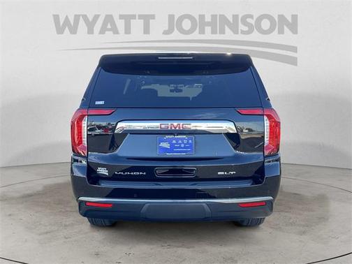 2022 GMC Yukon XL SLT