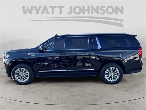 2022 GMC Yukon XL SLT