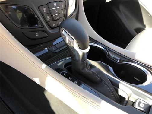 2020 Buick Envision FWD Essence