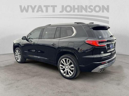 2025 GMC Acadia Denali