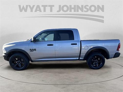 2024 RAM 1500 Classic Warlock Crew Cab 4x4 5'7' Box