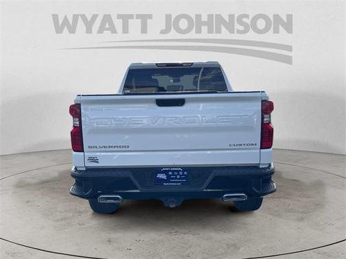 2023 Chevrolet Silverado 1500 Custom Trail Boss