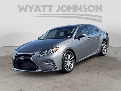 2017 Lexus ES 300h Base