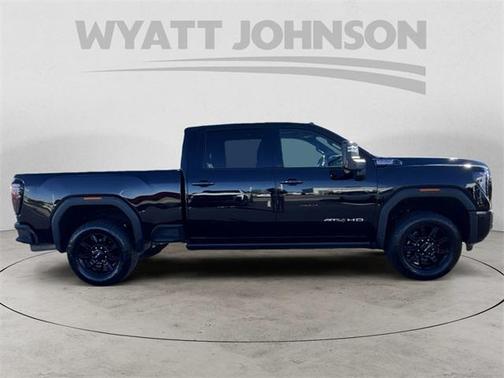 2024 GMC Sierra 2500 AT4