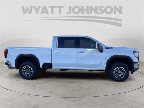 2026 GMC Sierra 2500 SLT