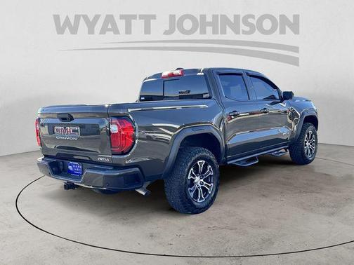 2024 GMC Canyon AT4