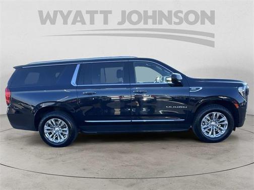 2021 GMC Yukon XL SLT