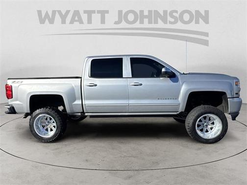 2018 Chevrolet Silverado 1500 2LT