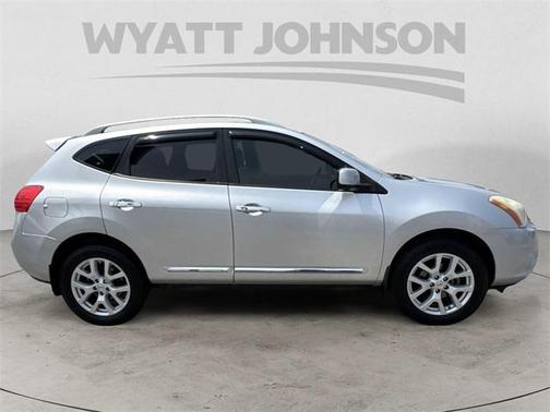 2012 Nissan Rogue SV w/SL Pkg