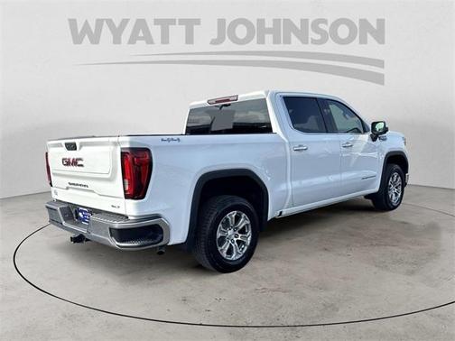 2024 GMC Sierra 1500 SLT