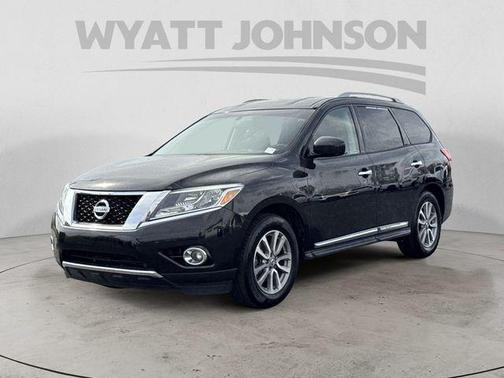 2015 Nissan Pathfinder SL