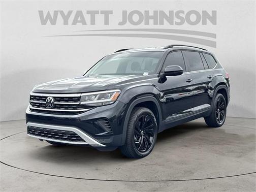 2023 Volkswagen Atlas 2.0T SE w/Technology