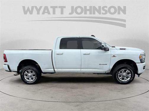 2024 RAM 2500 Laramie Crew Cab 4x4 6'4' Box