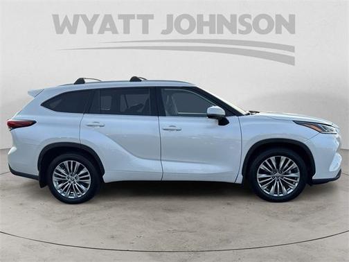 2021 Toyota Highlander Platinum