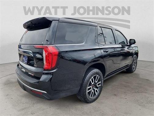 2022 GMC Yukon 4WD AT4