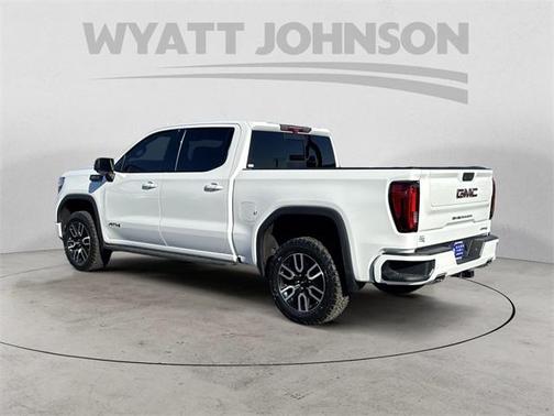 2022 GMC Sierra 1500 AT4