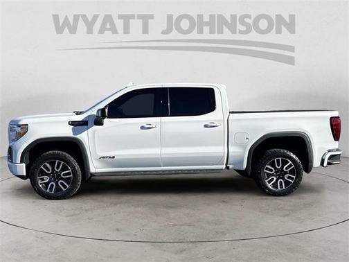2022 GMC Sierra 1500 AT4