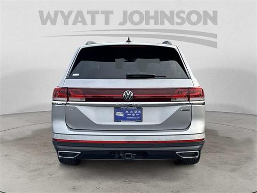 2024 Volkswagen Atlas 2.0T SE w/Technology 4MOTION