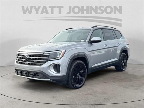 2024 Volkswagen Atlas 2.0T SE w/Technology 4MOTION
