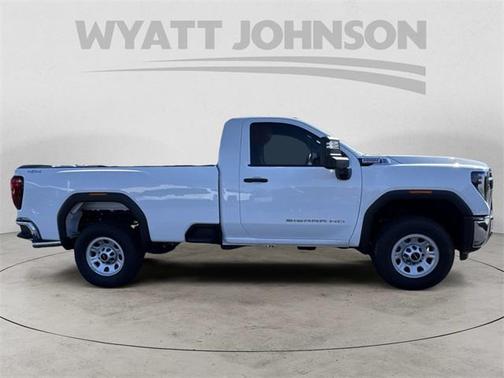 2025 GMC Sierra 2500 Base