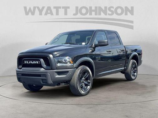 Diamond Black Crystal Pearlcoat 2024 RAM 1500 Classic Warlock Crew Cab 4x4 5'7' Box