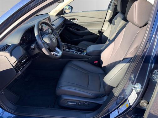 2025 Honda Accord Hybrid 