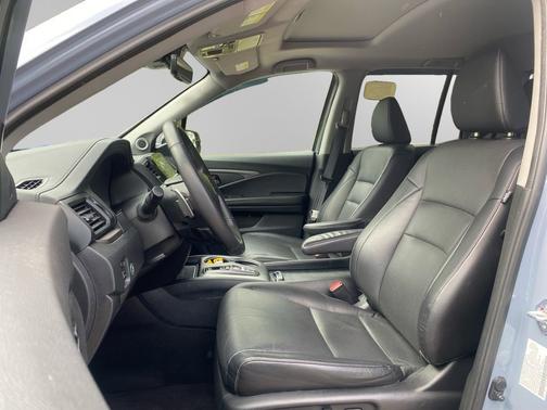 Sonic Gray Pearl 2023 Honda Ridgeline